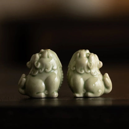 Elegant Celadon Incense Holder Featuring the Mythical 狻猊